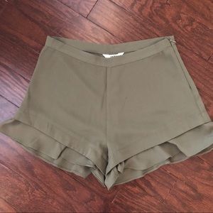 NWOT Jack by BB Dakota Olive Green Ruffle Short